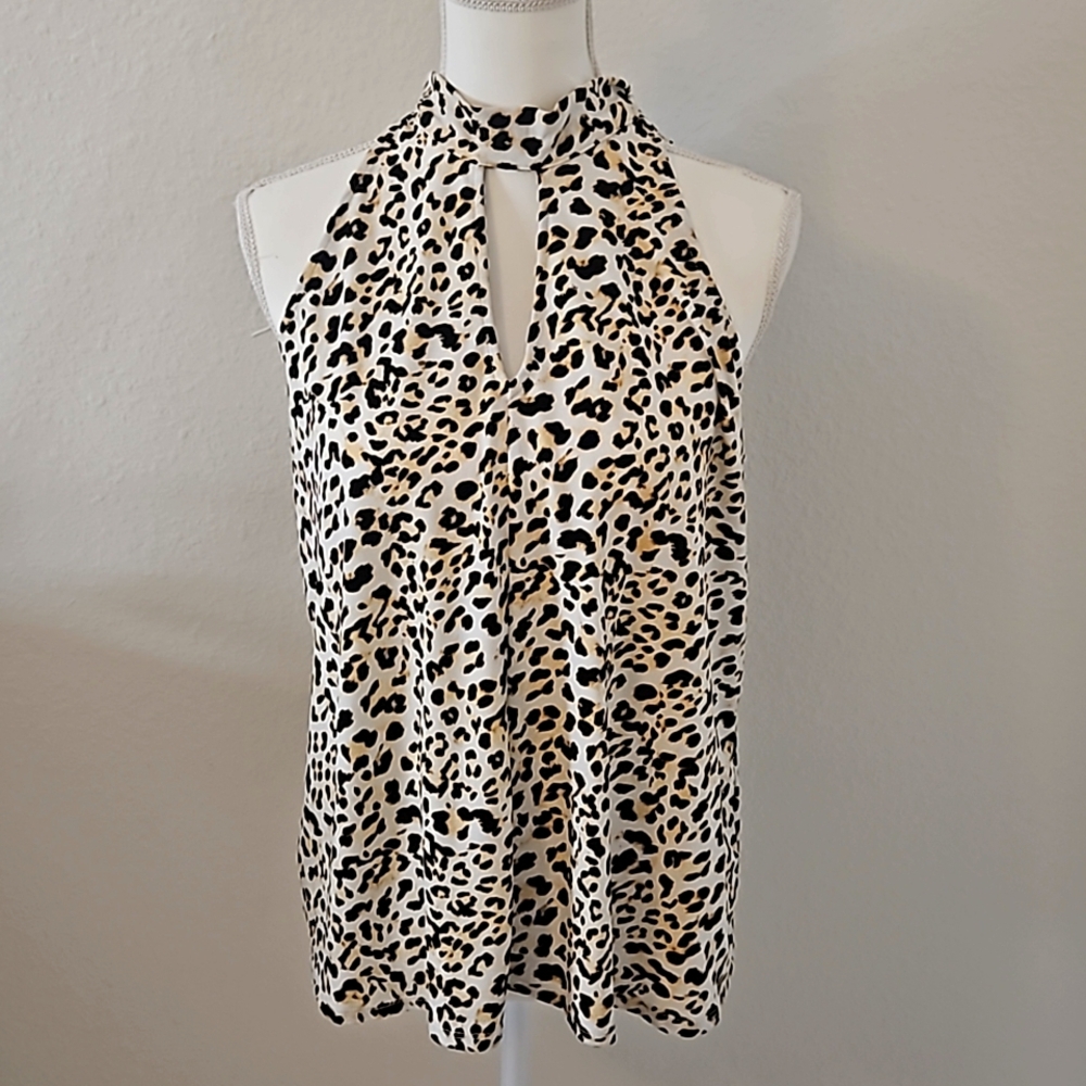 Banana Republic Women's Sleeveless Leopard Top. Lg